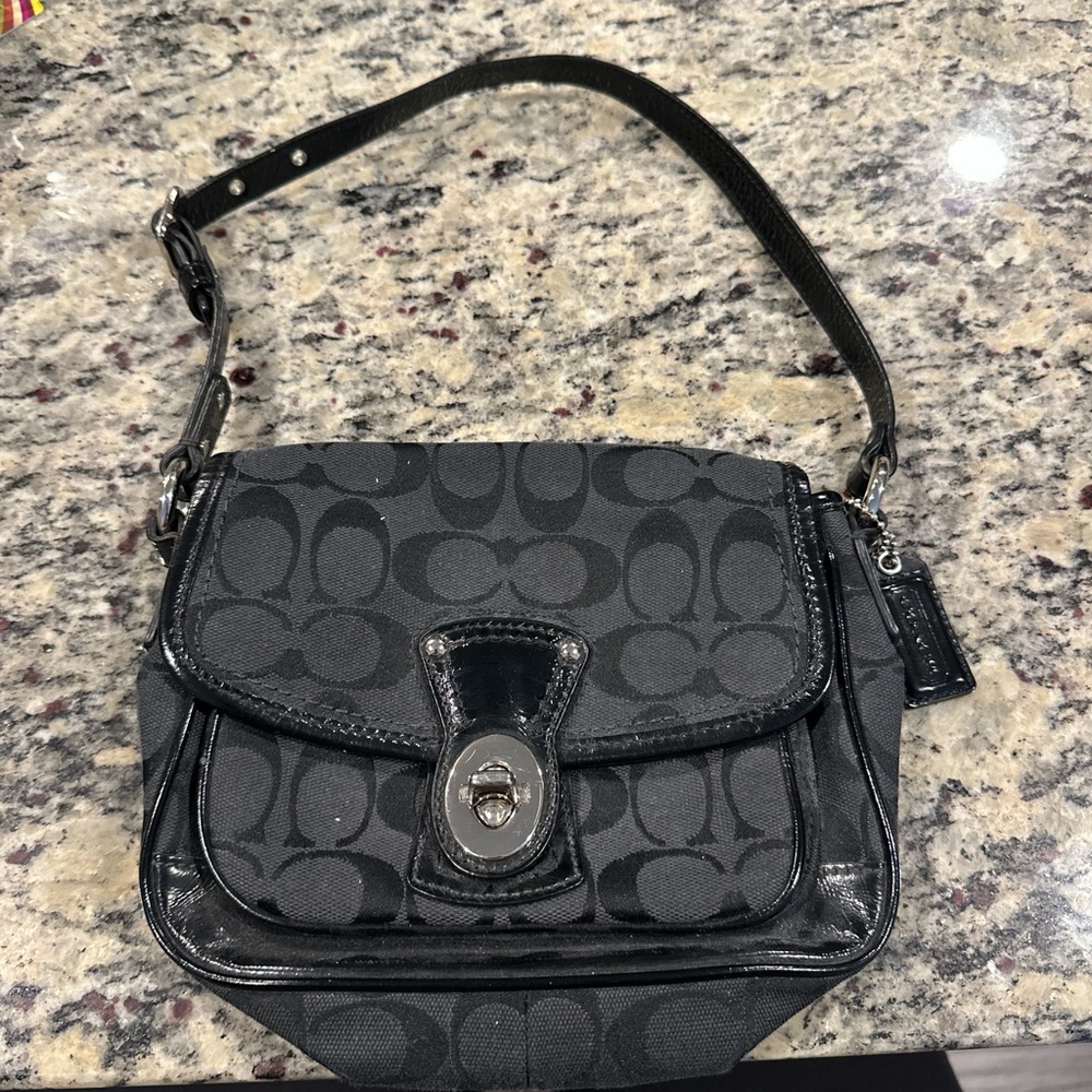 black shoulder mini bag coach
